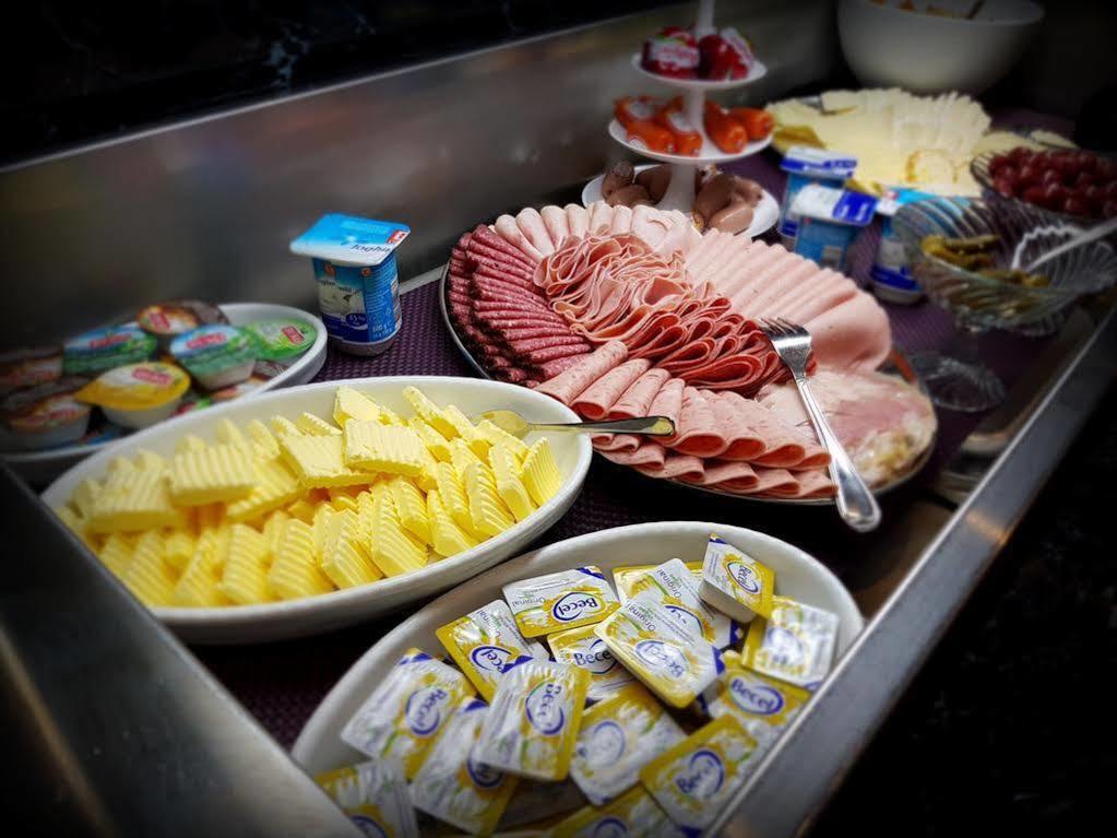 普利姆勒酒店 特罗斯多夫 外观 照片